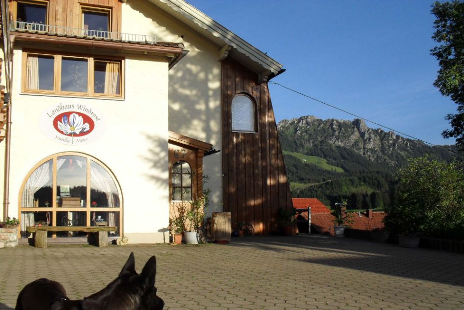 Aussenansicht und Ausblick